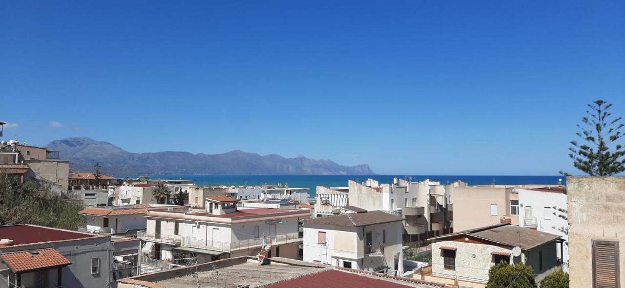 " Limoncello" Appartamento A 150 M Dal Mare ! Perfetto Per Famiglie E Coppie Alcamo Dış mekan fotoğraf